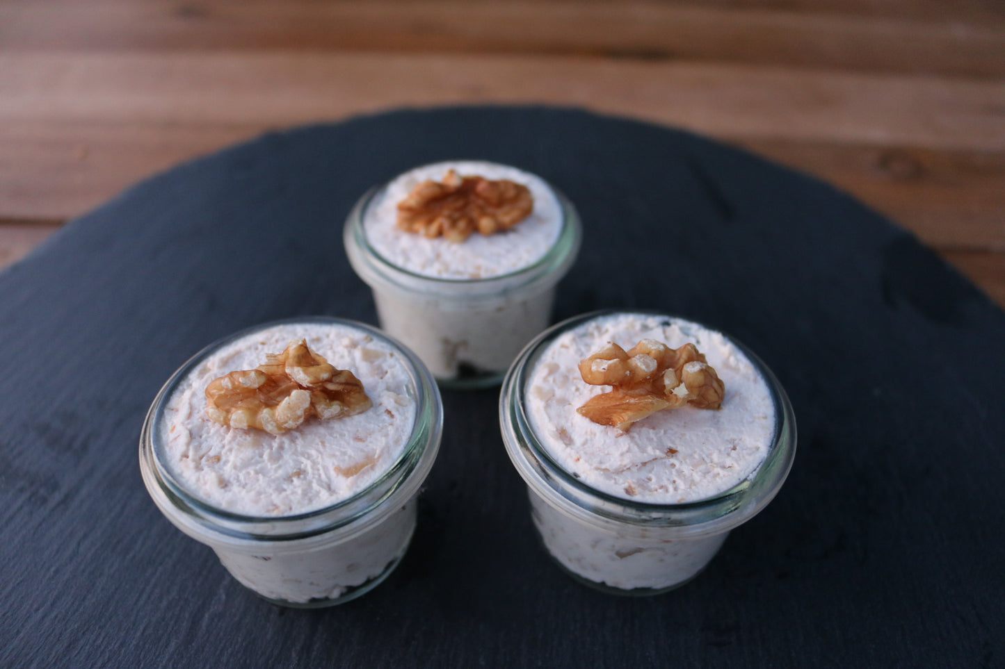 Hausgemachte Dips - Walnussfrischkäse