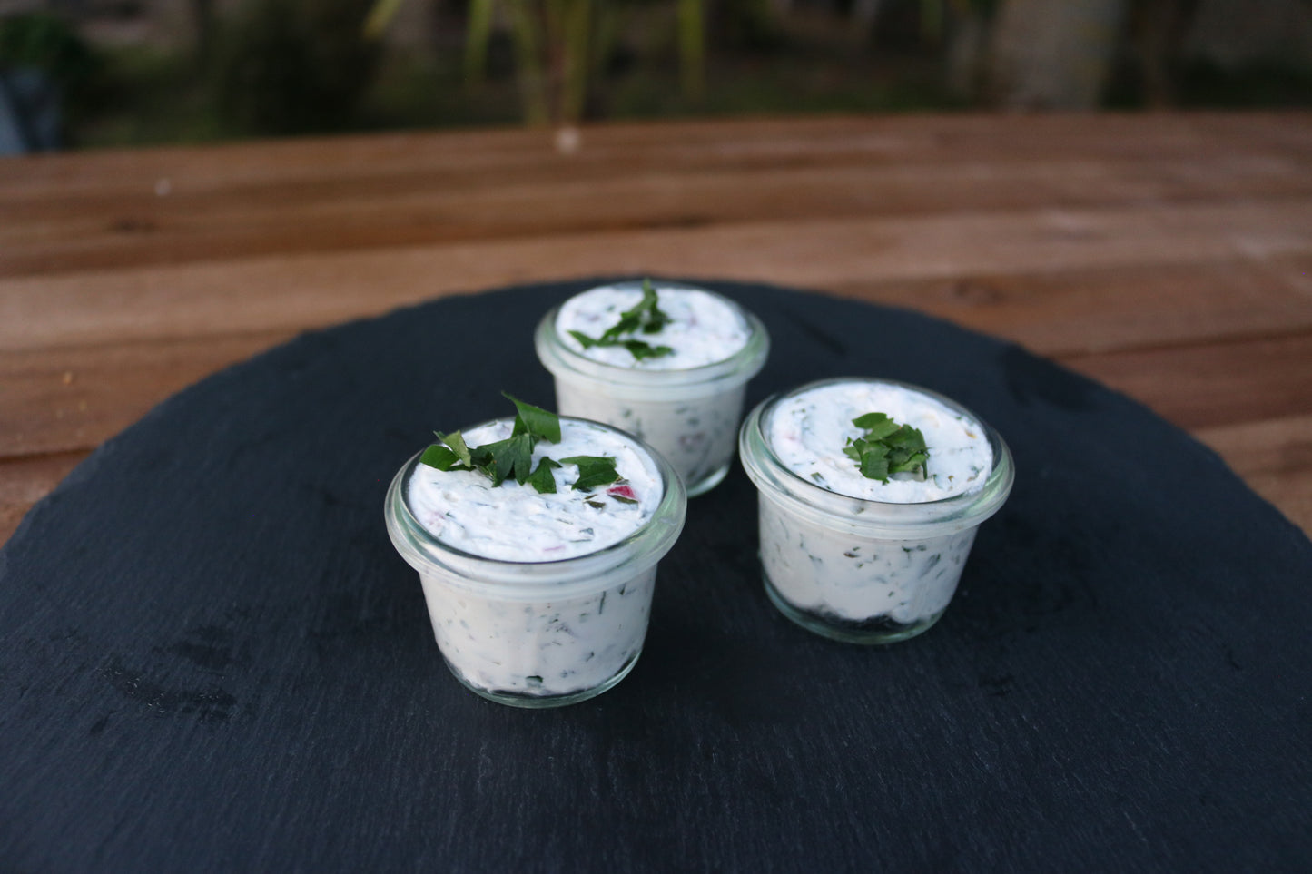Bild von Hausgemachte Dips - Kräuterfrischkäse