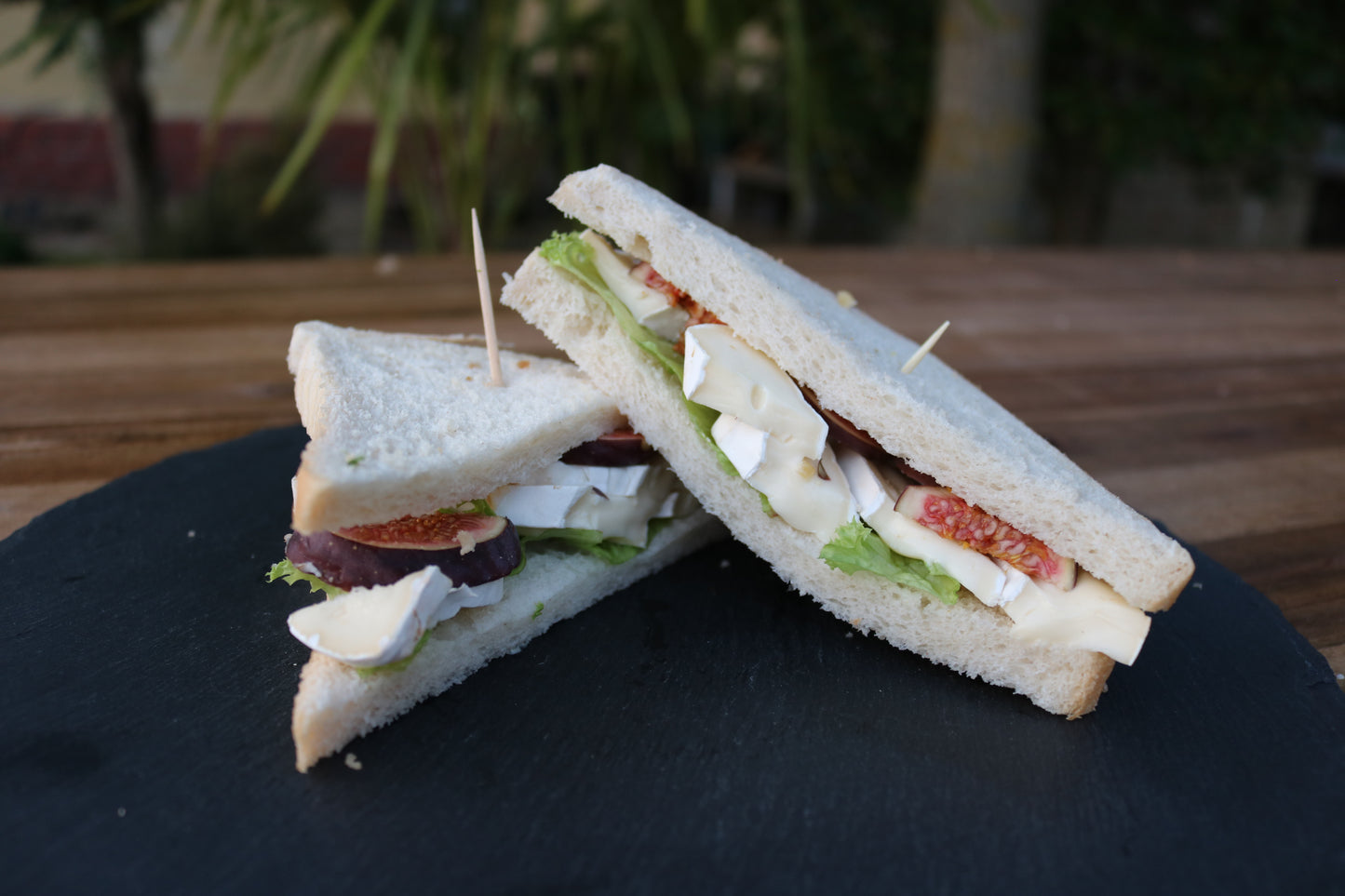 Bild von Sandwiches - Camenbert I Preiselbeere