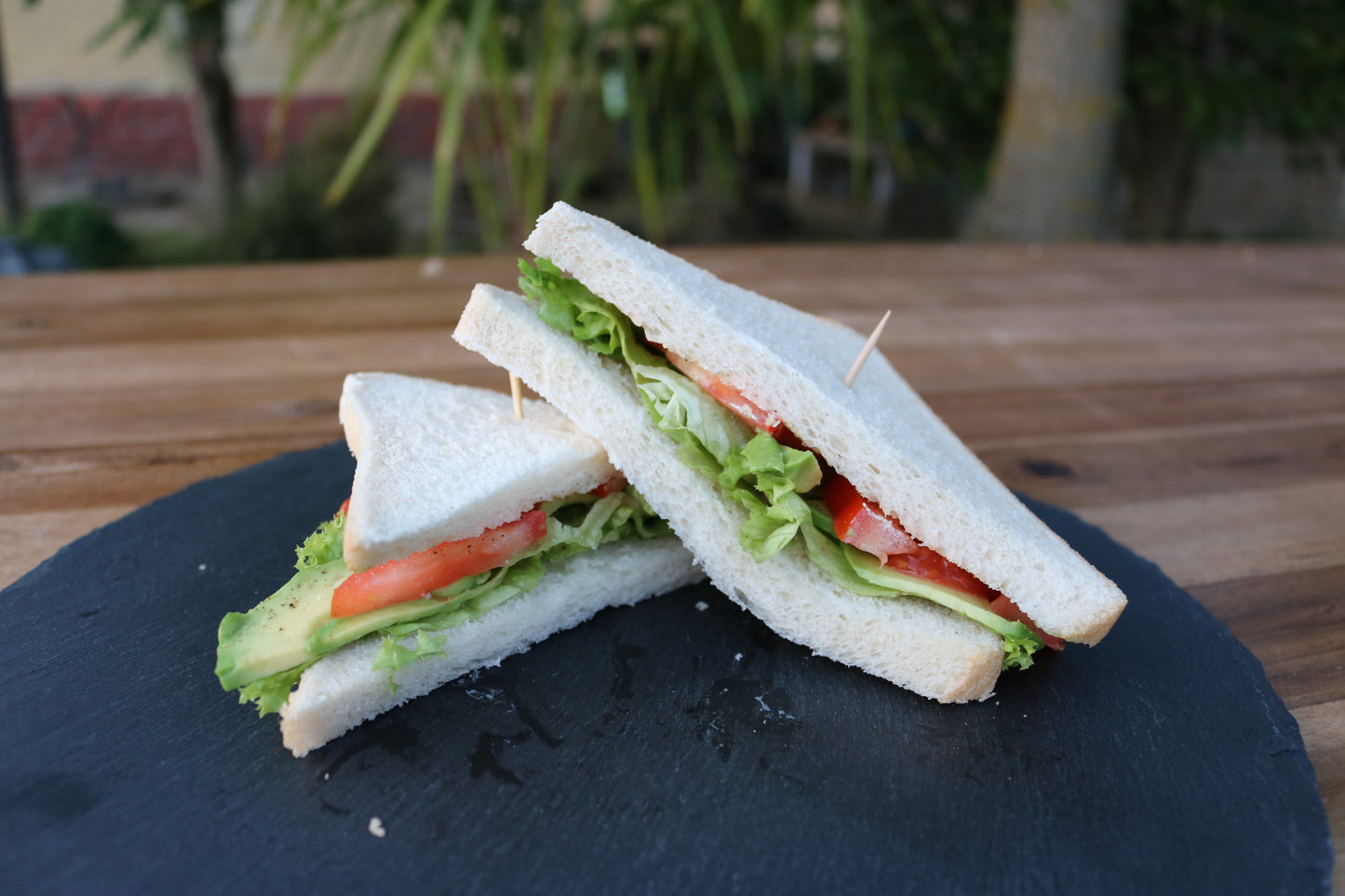 Bild von Sandwiches - Avocado I Tomate I Kräutersalz