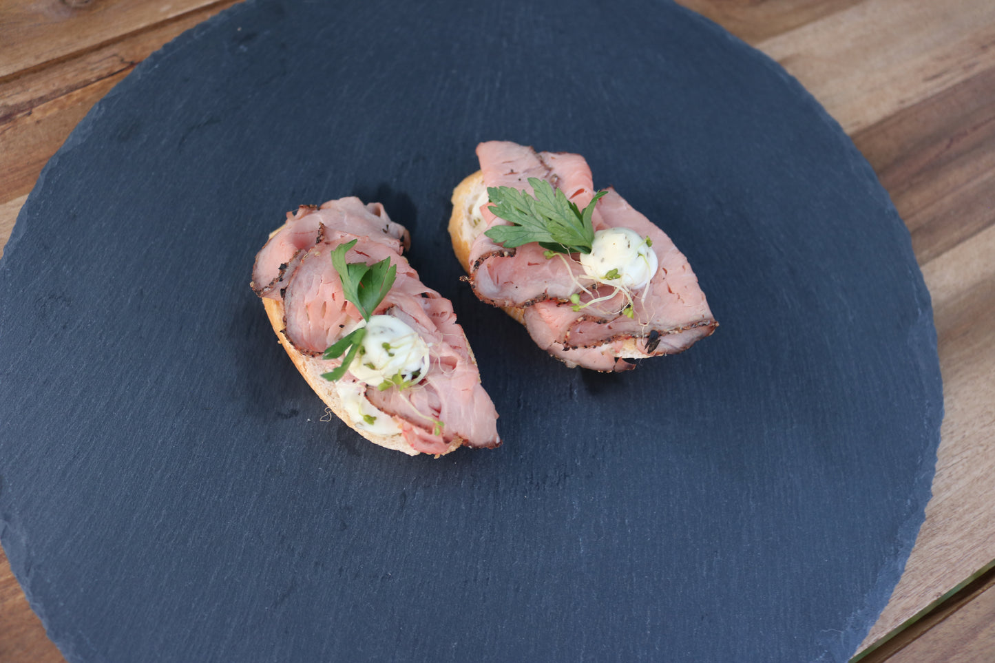 Canapes - Roastbeef I Remoulade
